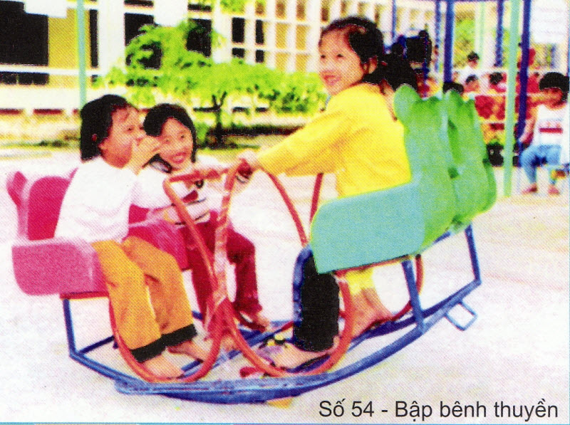 Ghế bập bênh thuyền